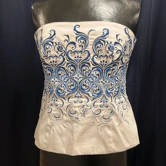 White House Black Market Blue and White Embroidered Bustier - Picture 3 of 10